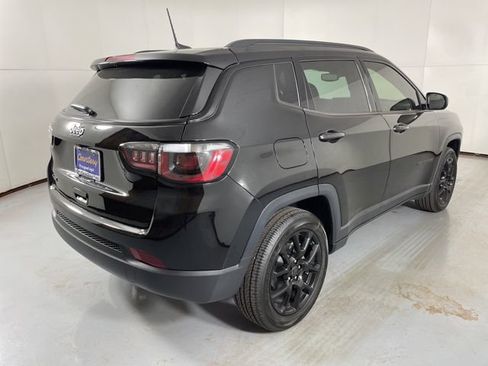 New 2026 Jeep Compass Latitude w/ Quick Order Package 29K AWD/4WD image 8