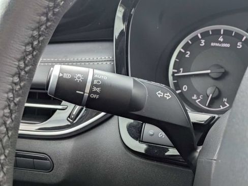 Certified 2025 INFINITI QX60 Pure FWD image 28