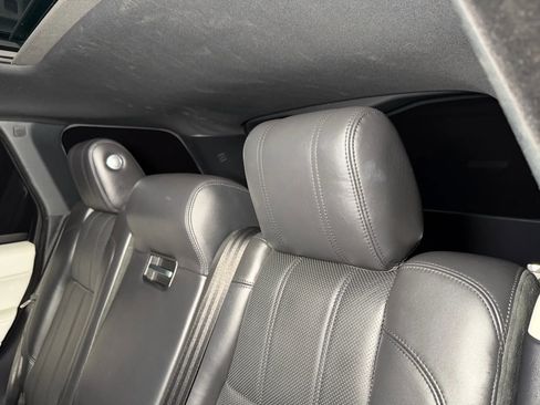 Used 2014 Land Rover Range Rover Supercharged image 22