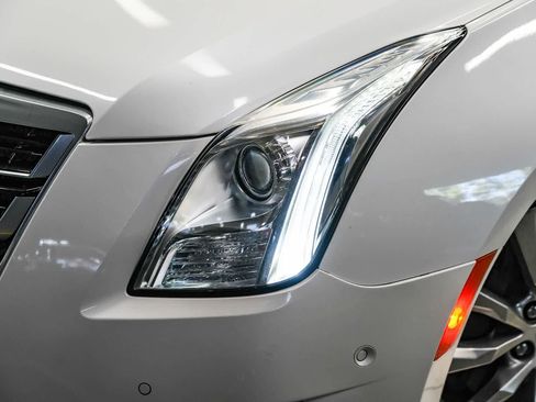 Used 2017 Cadillac XTS Luxury w/ Driver Awareness Package FWD image 2