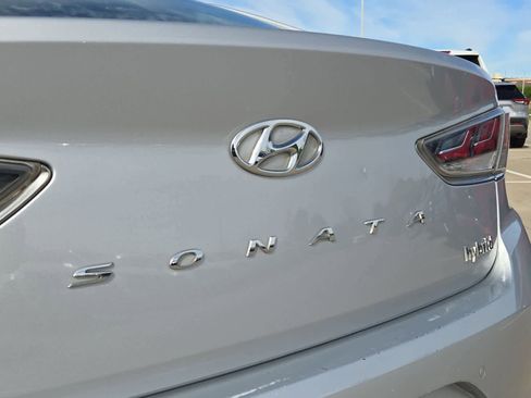Used 2019 Hyundai Sonata Limited w/ Ultimate Package 02 FWD image 11