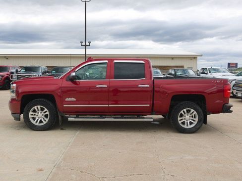 Used 2018 Chevrolet Silverado 1500 High Country AWD/4WD image 3