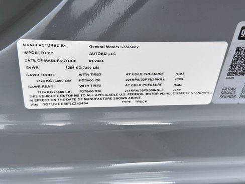 Certified 2024 GMC Sierra 1500 Elevation w/ Preferred Package AWD/4WD image 6