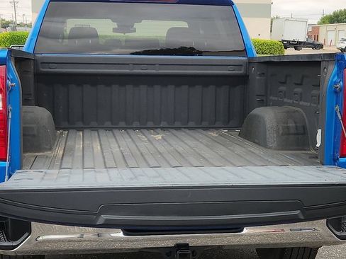 Certified 2022 Chevrolet Silverado 1500 LT RWD image 10