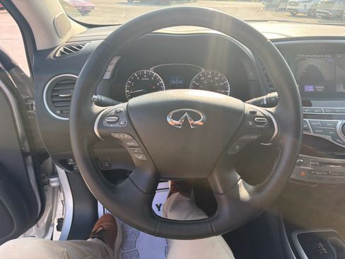 Used 2018 INFINITI QX60 Luxe w/ Deluxe Technology Package AWD/4WD image 18