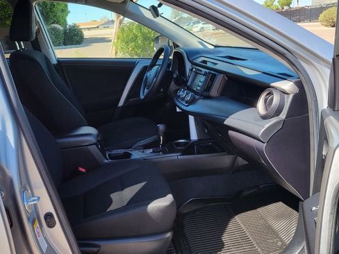 Used 2017 Toyota RAV4 LE image 17