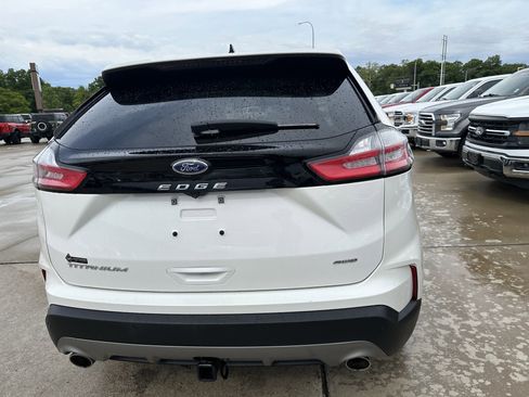 Used 2023 Ford Edge Titanium AWD/4WD image 7