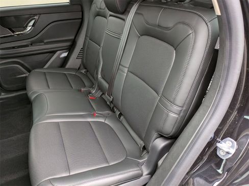 Certified 2025 Lincoln Corsair AWD w/ Equipment Group 101A image 26