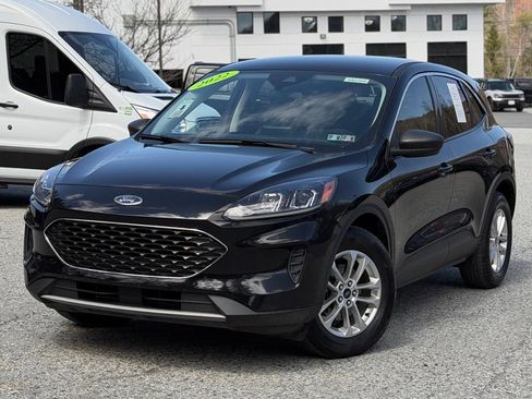 Certified 2022 Ford Escape SE w/ Convenience Package AWD/4WD image 1