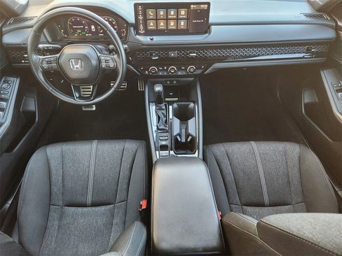 Certified 2025 Honda Accord Sport image 25