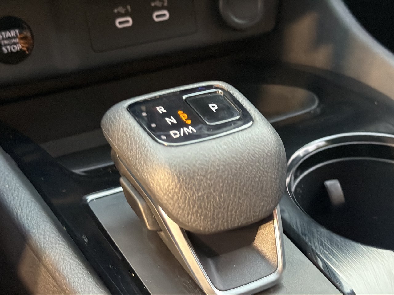 Used 2024 Nissan Rogue SV FWD image 25