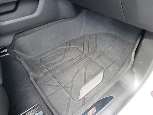 Certified 2024 Chevrolet Silverado 1500 ZR2 w/ Technology Package image 17