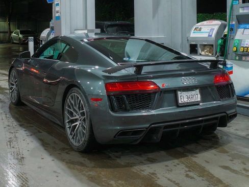 Used 2018 Audi R8 V10 plus AWD/4WD image 17