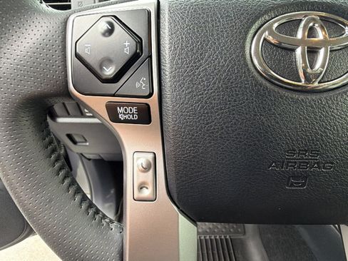 Certified 2024 Toyota 4Runner SR5 AWD/4WD image 19