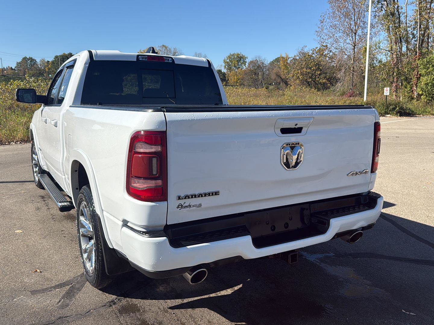 Used 2021 RAM 1500 Laramie w/ Sport Appearance Package AWD/4WD image 6