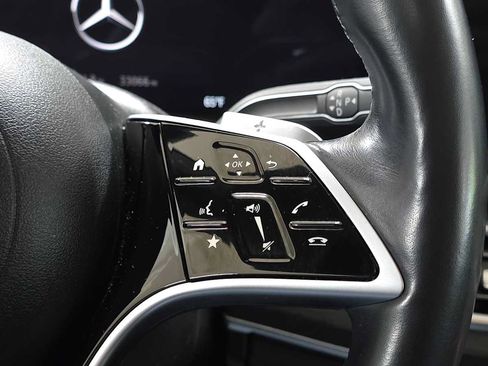 Used 2024 Mercedes-Benz GLE 350 4MATIC image 28