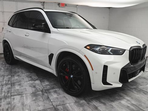 Used 2025 BMW X5 M60i w/ Executive Package AWD/4WD image 3