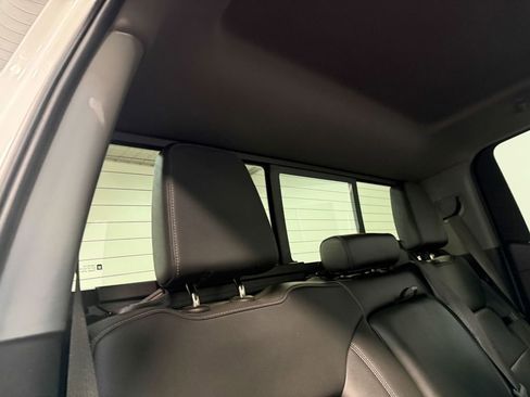 Used 2021 GMC Sierra 1500 SLT image 67