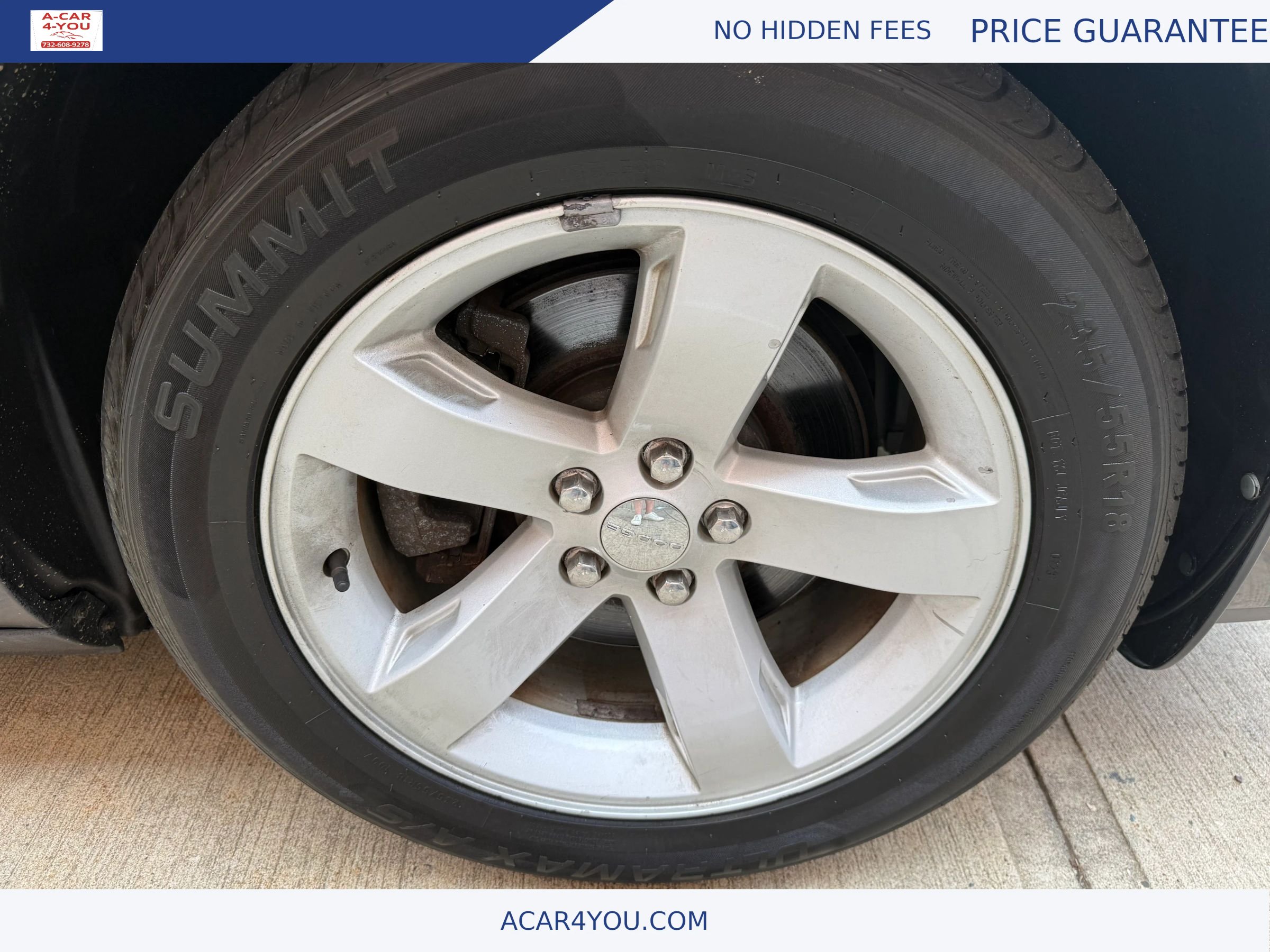 Used 2014 Dodge Challenger R/T RWD image 24