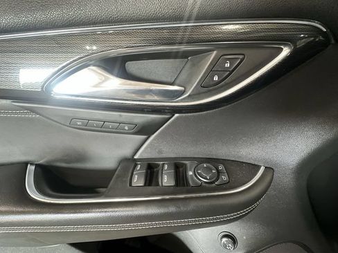 Used 2021 Buick Envision Essence w/ Technology Package I FWD image 19