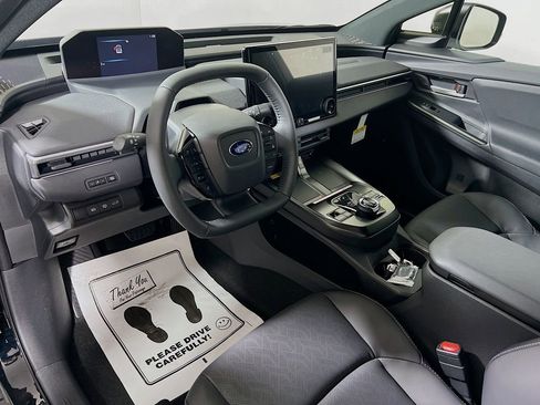 New 2026 Subaru Solterra image 9