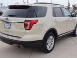 Used 2018 Ford Explorer XLT w/ Equipment Group 202A image 5