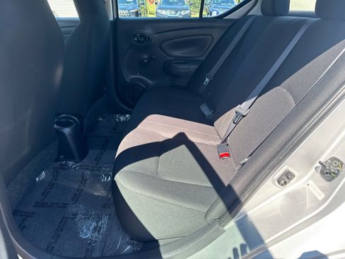 Used 2015 Nissan Versa S Plus FWD image 13