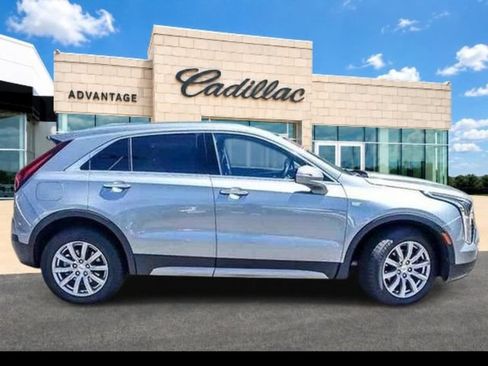 Certified 2023 Cadillac XT4 Premium Luxury AWD/4WD image 9