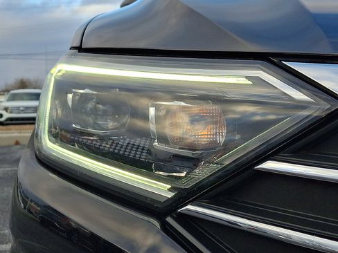 Used 2019 Volkswagen Jetta SEL image 9