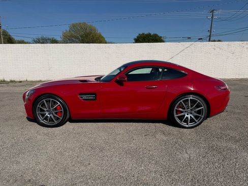 Used 2016 Mercedes-Benz AMG GT S image 3