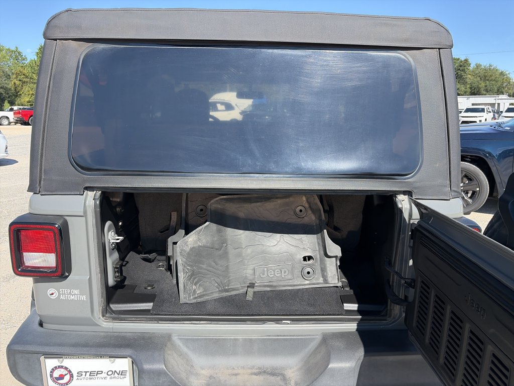Used 2020 Jeep Wrangler Sport AWD/4WD image 27