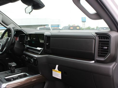 New 2026 Chevrolet Silverado 1500 LT Trail Boss AWD/4WD image 29