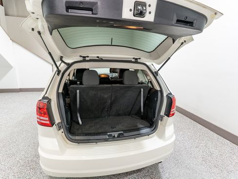 Used 2018 Dodge Journey SE w/ Popular Equipment Group FWD image 26