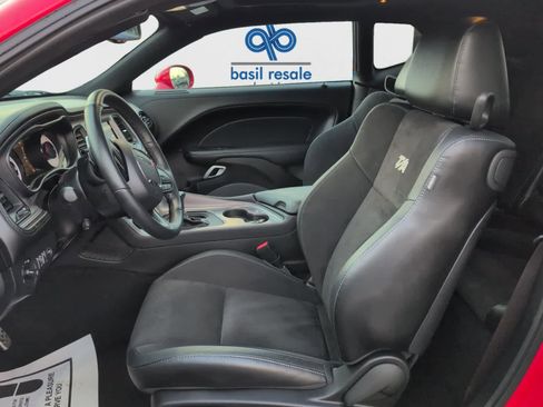 Used 2023 Dodge Challenger R/T w/ T/A Package image 13