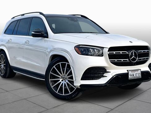Used 2023 Mercedes-Benz GLS 450 4MATIC image 2