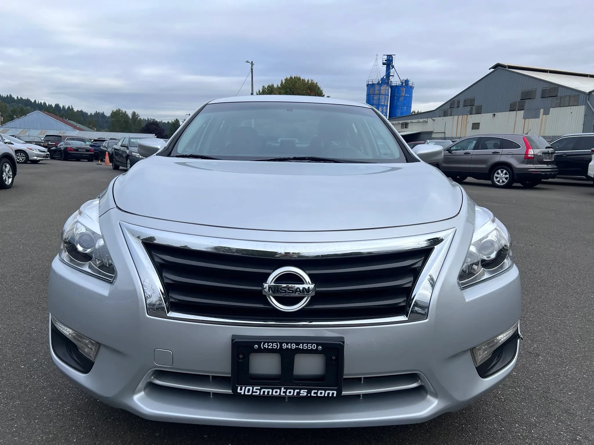Used 2015 Nissan Altima 2.5 S w/ Power Driver Seat Package FWD image 2