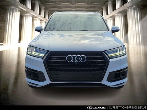 Used 2018 Audi Q7 3.0T Prestige w/ Prestige Package image 9