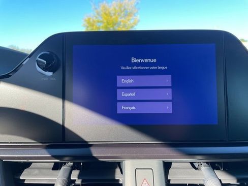 New 2025 Lexus UX 300h 300h F SPORT DESIGN AWD image 22