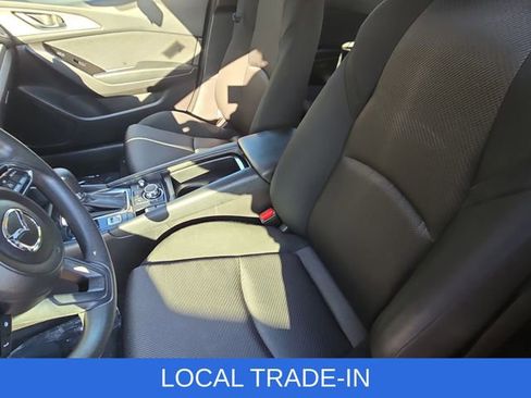 Used 2018 MAZDA MAZDA3 Sport image 12