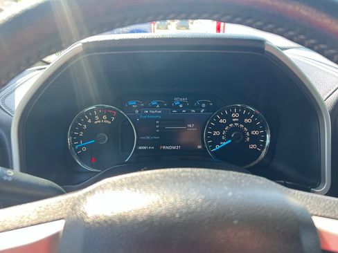 Used 2016 Ford F150 Lariat w/ Equipment Group 502A Luxury AWD/4WD image 39