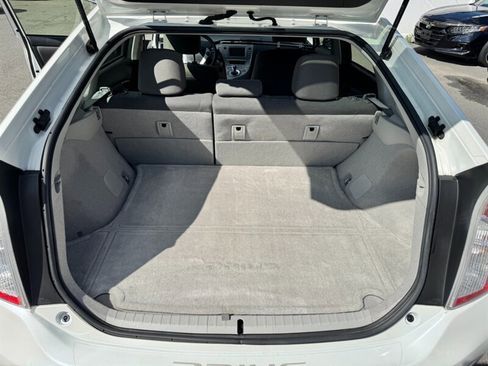 Used 2014 Toyota Prius Four image 34