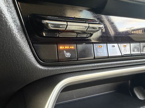 Used 2024 MAZDA CX-90 Plug-In Hybrid w/ Preferred image 43