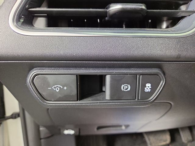 Certified 2025 Kia K4 GT-Line Turbo FWD image 26