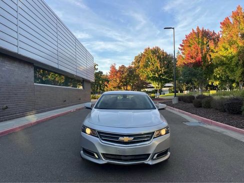 Used 2017 Chevrolet Impala LT image 16
