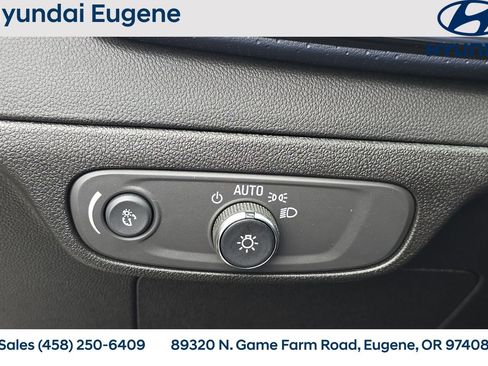 Used 2023 Chevrolet Bolt EUV Premier w/ Super Cruise Package image 34