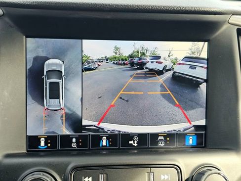 Used 2022 GMC Terrain AT4 w/ Tech Package AWD/4WD image 37