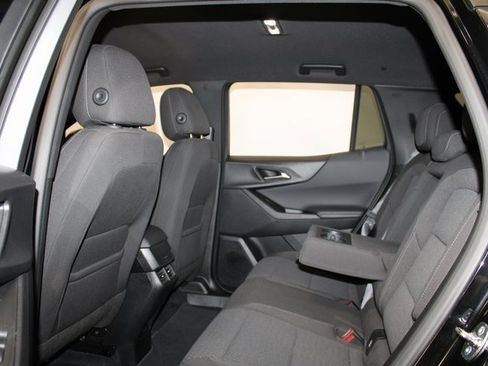 Used 2025 Chevrolet Equinox LT image 9