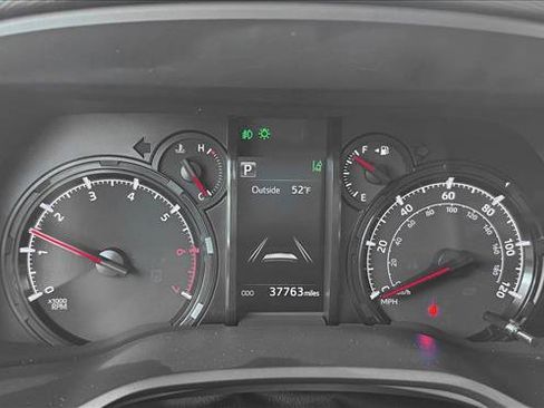 Used 2024 Toyota 4Runner SR5 image 12