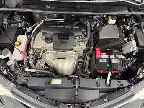 Used 2018 Toyota RAV4 Limited w/ All Weather Liner Package AWD/4WD image 27