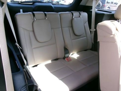 Used 2022 Ford Explorer Limited AWD/4WD image 28